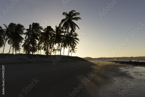 P  r do sol na praia - Natal  Brazil