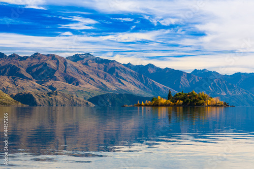 wanaka lake