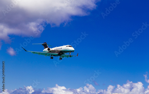 Flugzeuglandung auf Saint Martin. Kleine Antillen. Karibik