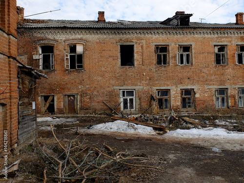 Заброшенный дом