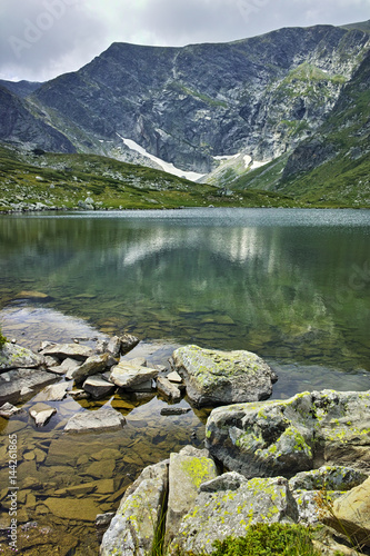 Fototapeta Naklejka Na Ścianę i Meble -  Amazing landscape of The Twin lake, The Seven Rila Lakes, Bulgaria