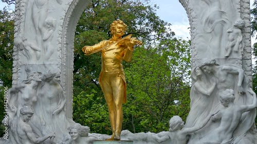 Monument, Johann Strauss II, Stadtpark, Vienna, Austria photo
