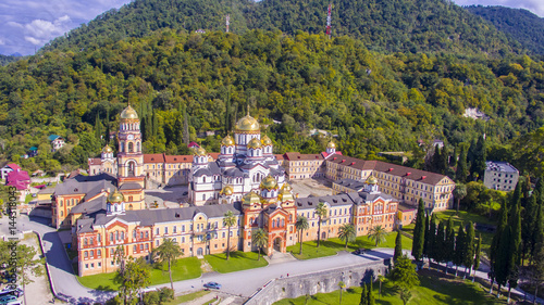 Tableau sur toile Beautiful aerial view on New Athos monastery