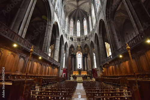 Inside of Narbonne cathedral