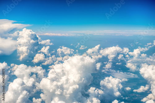 Blue clouds and sky © Pavlo Vakhrushev