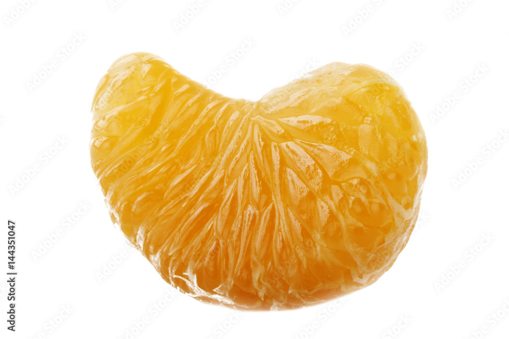 mandarine slice isolated