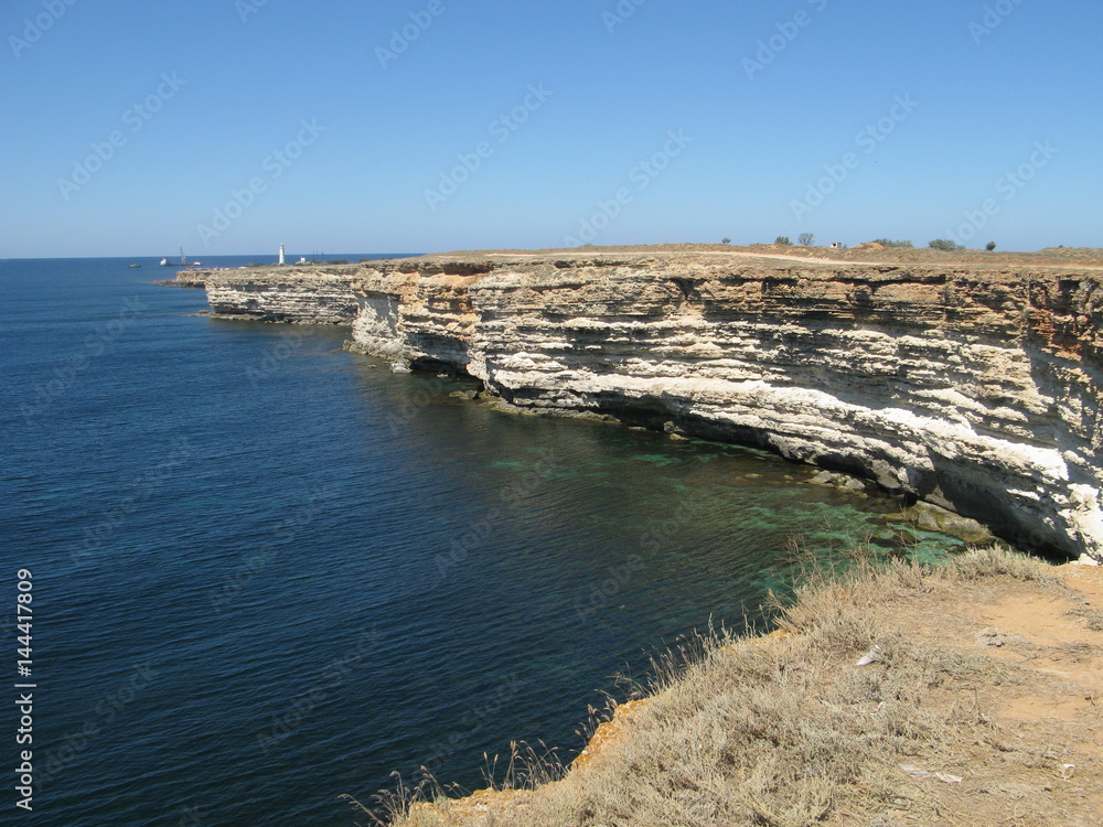 Sea, boats, fishermen, beautiful scenery, corals, waves, rocks, seaweed