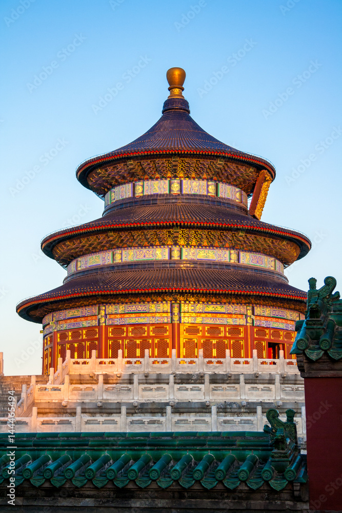 Sunset on the temple of heaven