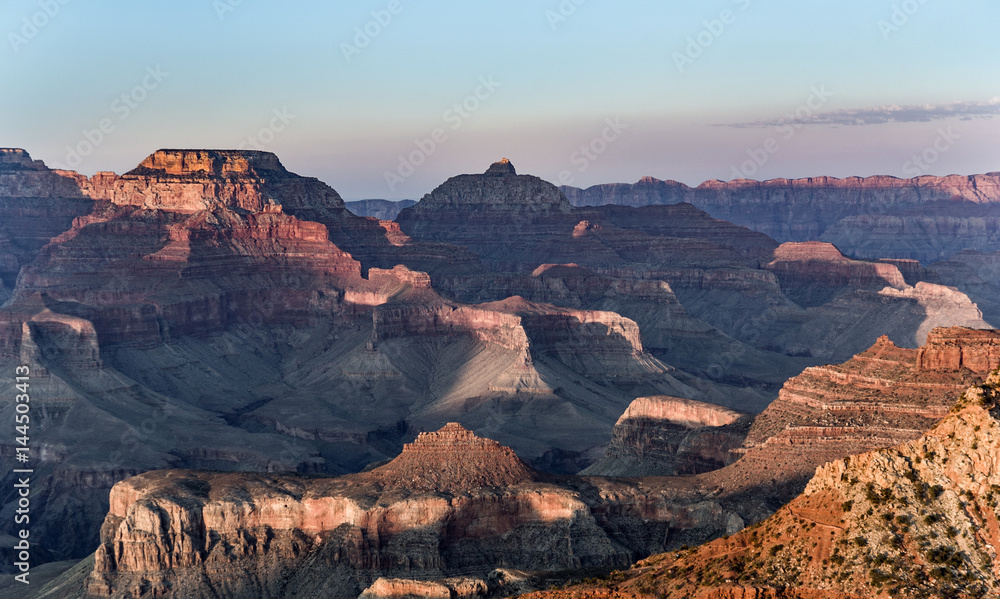 view into the grand canyon from mathers point, south rim
