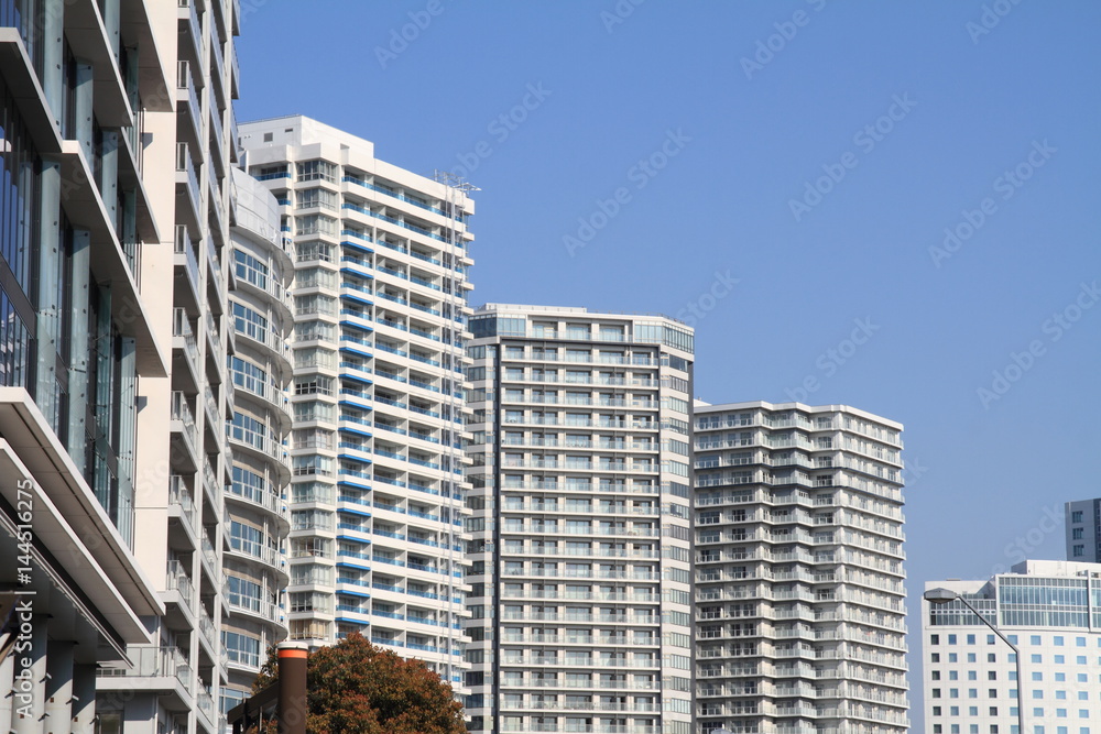 Fototapeta premium High rise condominium in Yokohama Minatomirai 21, Japan