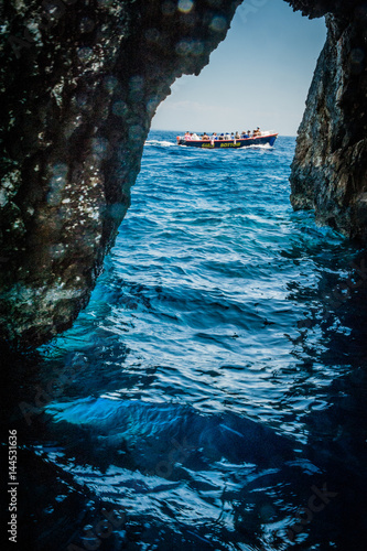 Obraz na płótnie Greece, Zakynthos, August 2016. Rocks, caves and blue water w salonie