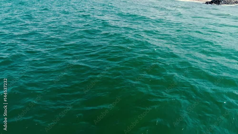 The beach and wave (30fps) The beach and wave (30fps)
