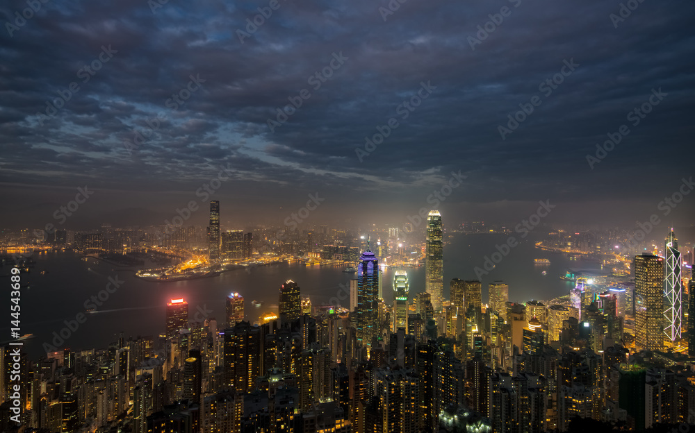 Fototapeta premium Overlooking the city night view of Hong Kong
