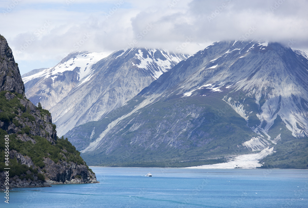Traveling Inside Glacier Bay