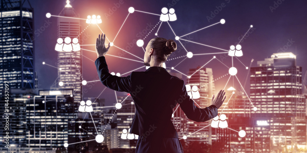 Modern wireless technologies and networking as tool for effectiv Modern wireless technologies and networking as tool for effectiv