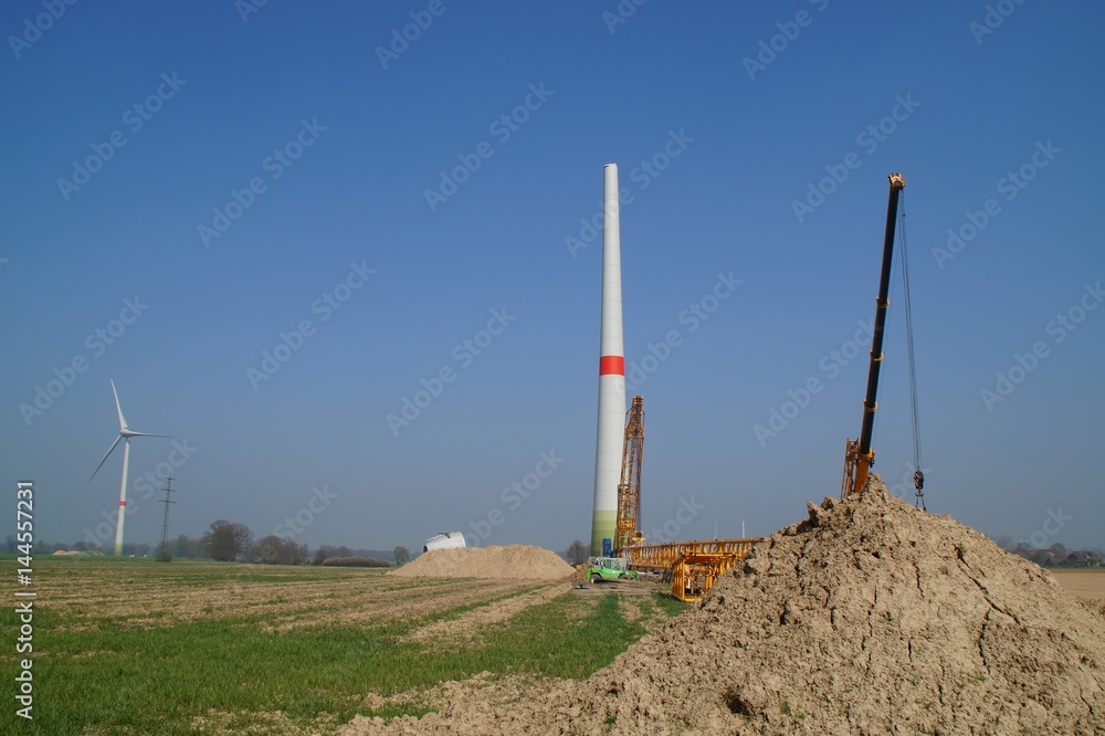 Errichtung einer Windkraftanlage Errichtung einer Windkraftanlage
