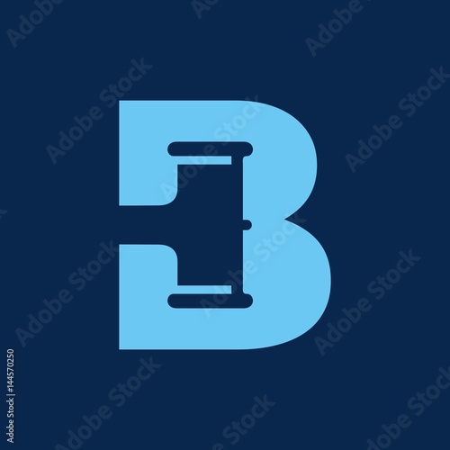 letter B and gavel logo vector. hammer logo.