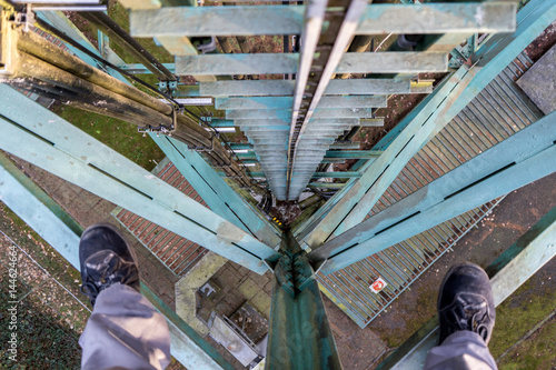 aufstieg auf einen Turm, leiter