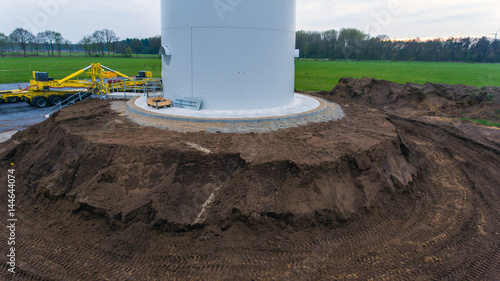 Fundament einer Windkraftanlage / Windenergieanlage / Windrad - Erneuerbare Energie 