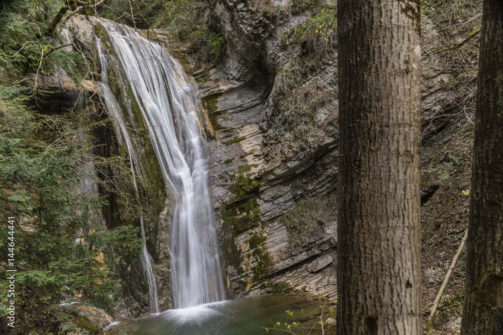 Les cascades de l'Alloix - Chartreuse - Isère. Les cascades de l'Alloix - Chartreuse - Isère.