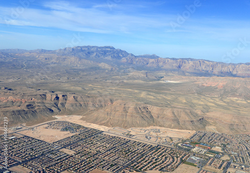 Canvas Print Sprawling suburban and commercial development in Las Vegas, Nevada is pushing up
