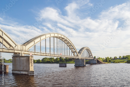 Железнодорожный мост через Волгу в Ярославской области © Тищенко Дмитрий