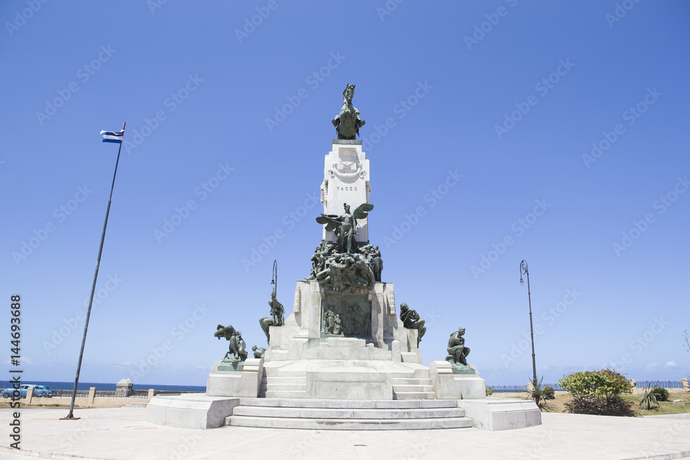 Obraz premium キューバ ハバナの街並み