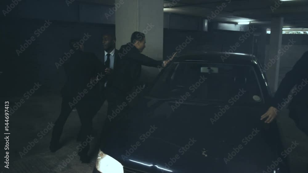 Drug deal between criminal gangs goes wrong & a fight breaks out Drug deal between criminal gangs goes wrong & a fight breaks out