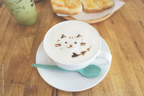 Cat image on Hot milk froth