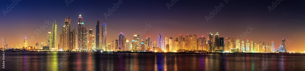 Fototapeta premium Dubai panorama skyline 7