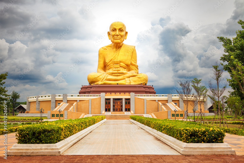 Huge statue of Luang Phor Thuad in Ang Thong, Thailand
