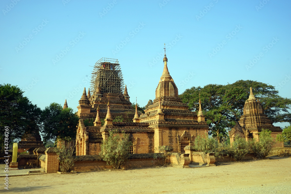 Obraz premium Small buddhist pagoda
