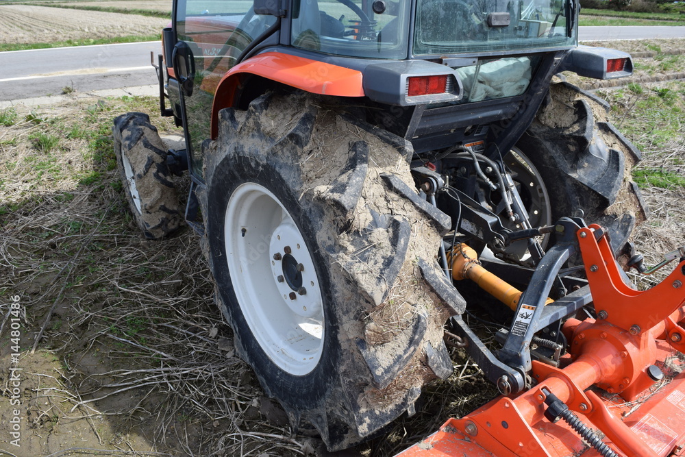 農業用トラクター