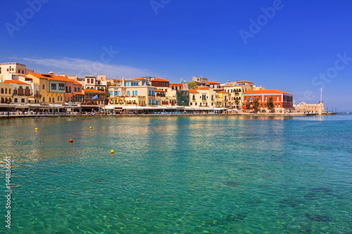 Fototapeta Naklejka Na Ścianę i Meble -  Old Venetian port of Chania on Crete, Greece