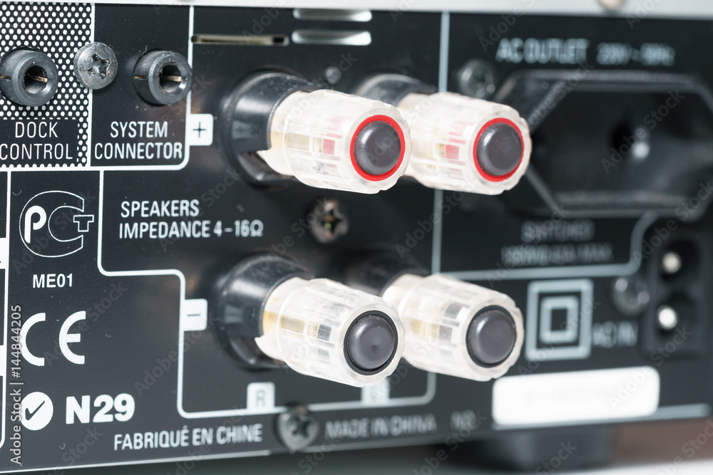 Input interface on a hifi stereo equipment