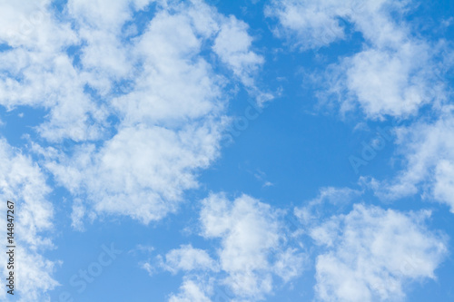 Wallpaper Mural blue sky and clouds Torontodigital.ca