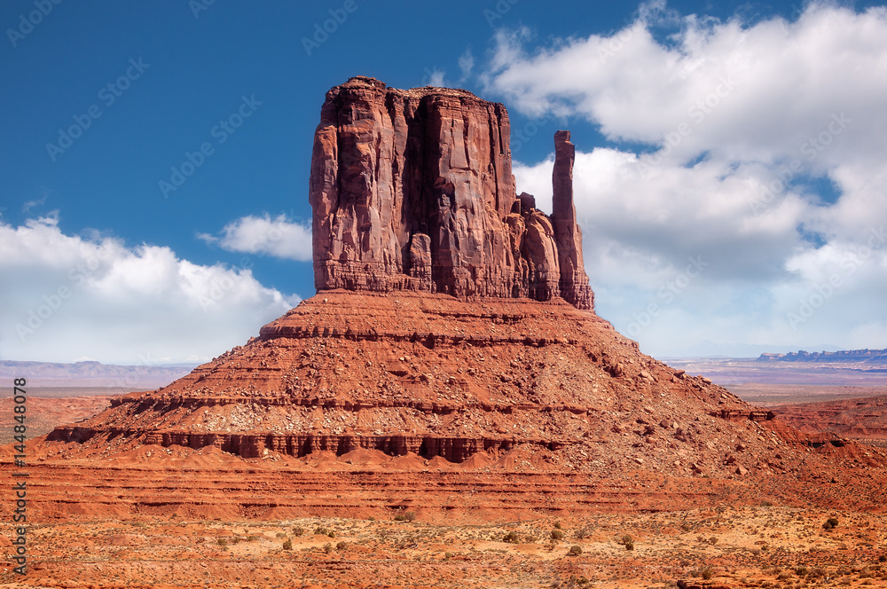 East Mitten Butte in Monument Valley, Navajo Tribal Park, Utah, USA.
