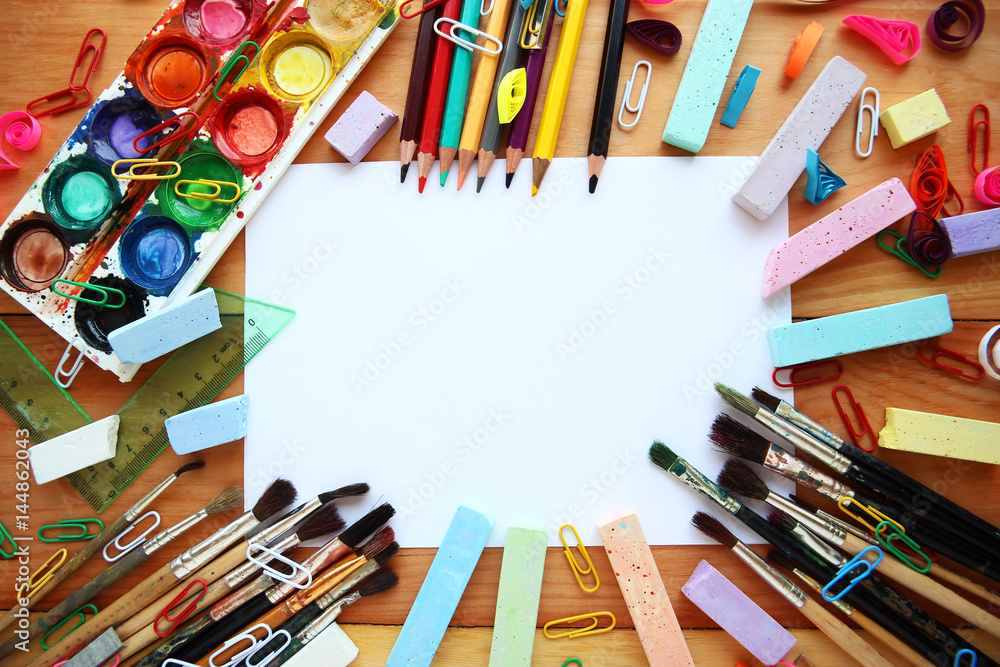Fototapeta premium Brushes and paints for drawing