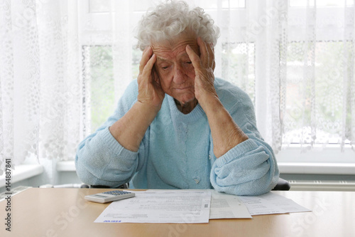 Rentnerin in einem Pflegeheim