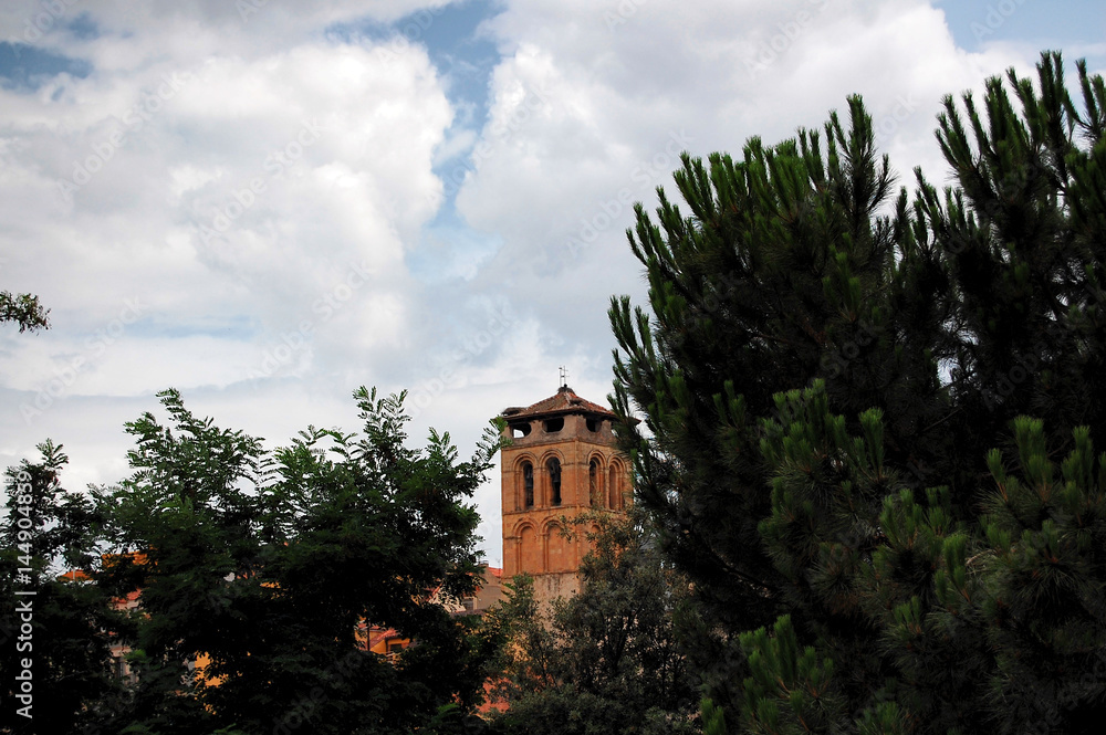 Obraz premium Torre Iglesia de San Andres