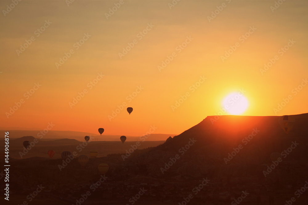 hot air balloon hot air balloon