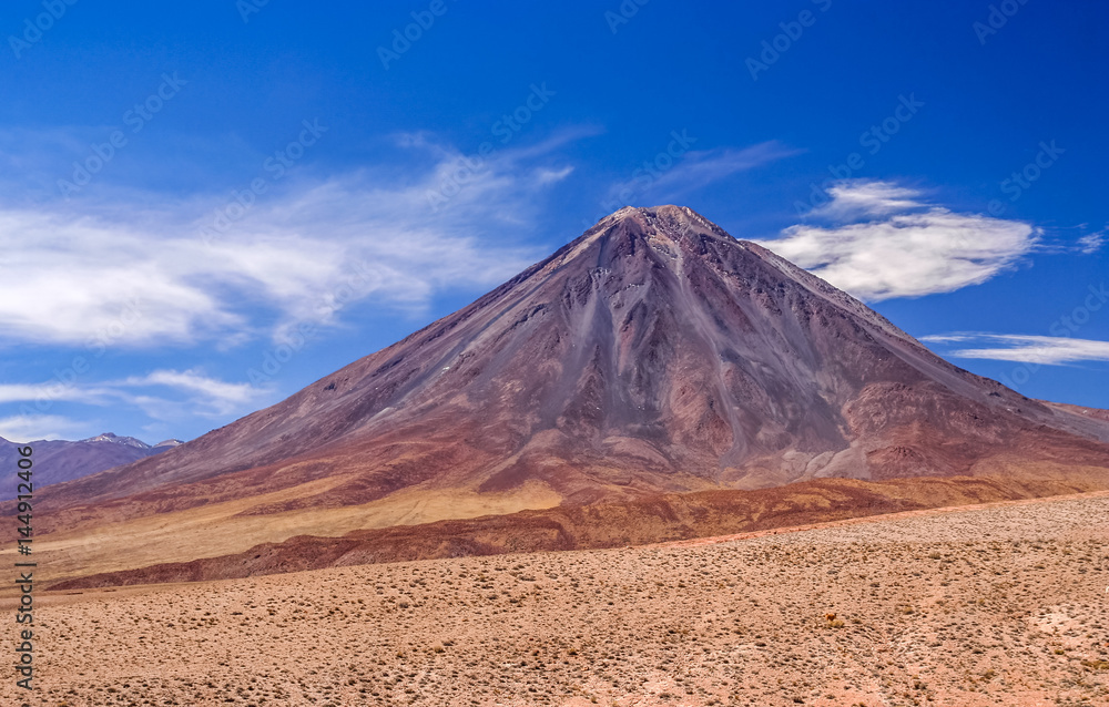 Fototapeta premium Licancabur Volcano in Bolivia