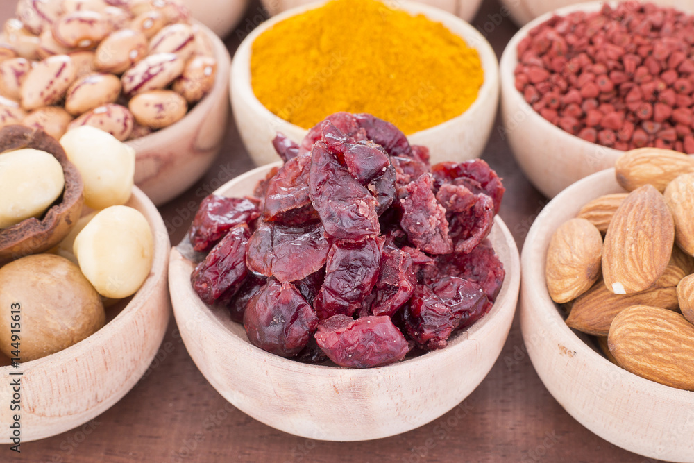Dried cranberries compared to other foods. Dried cranberries compared to other foods.