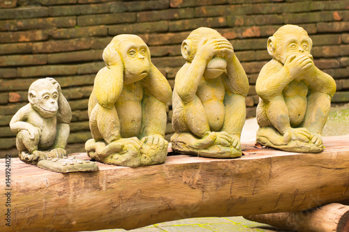 4 monkey statue in Thai temple