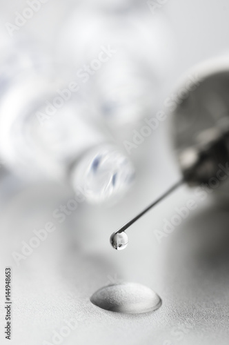 Syringe and ampules close-up © Svetlana Lukienko