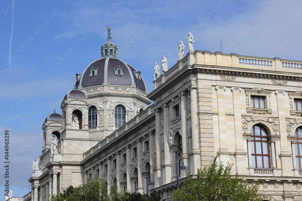 Wien: Das berühmte Kunsthistorische Museum (Fassade)