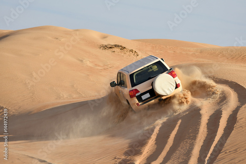 Autofahrt in der Sandwüste