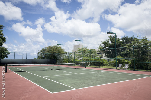 Wallpaper Mural tennis court in the sunny day Torontodigital.ca