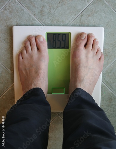 Pesarsi Con Bilancia Digitale 2017