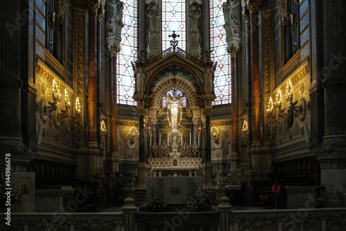 the basilica details of notre-dame de fourvière